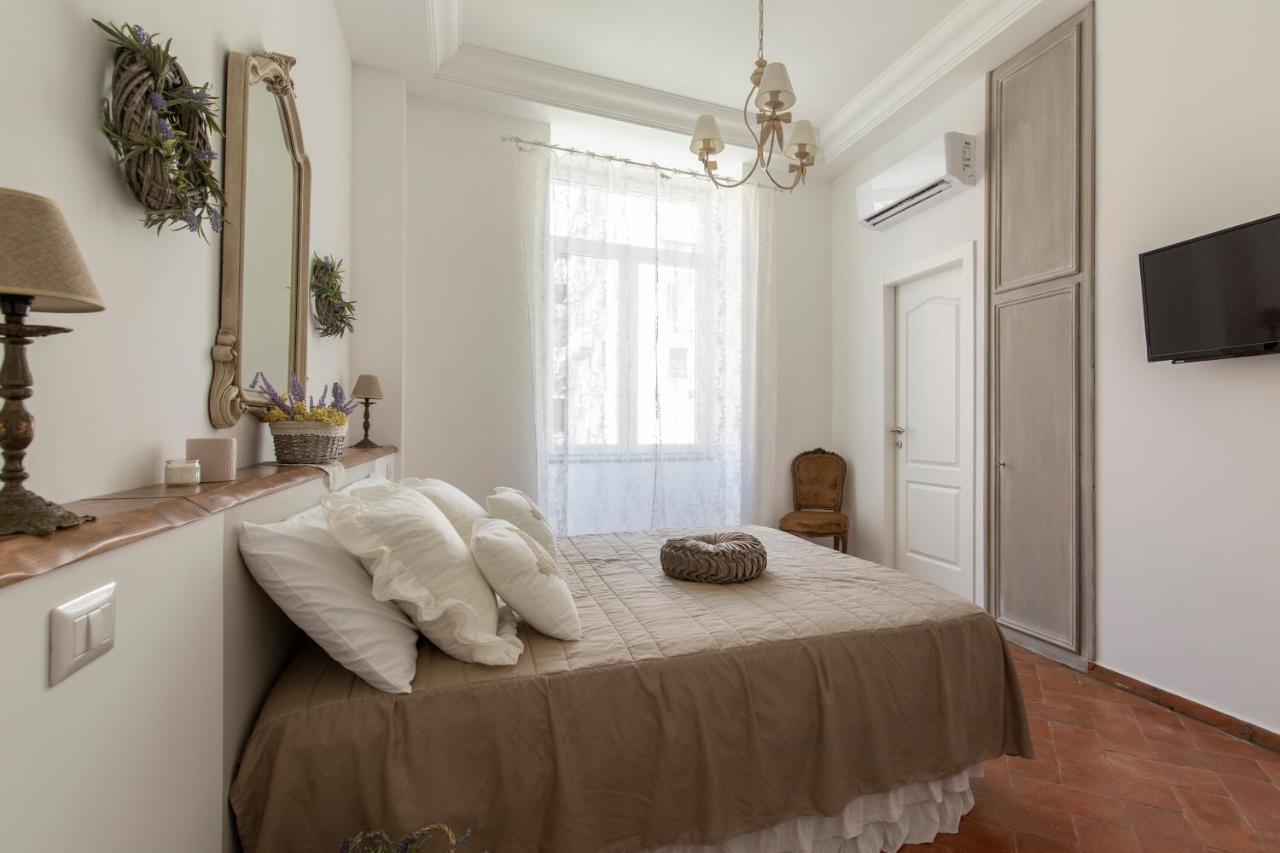 B&B Dimora Mazzarino Neapel Exterior foto
